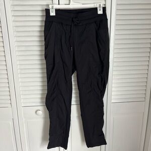 Lululemon Dance Pants Mid Rise Cropped